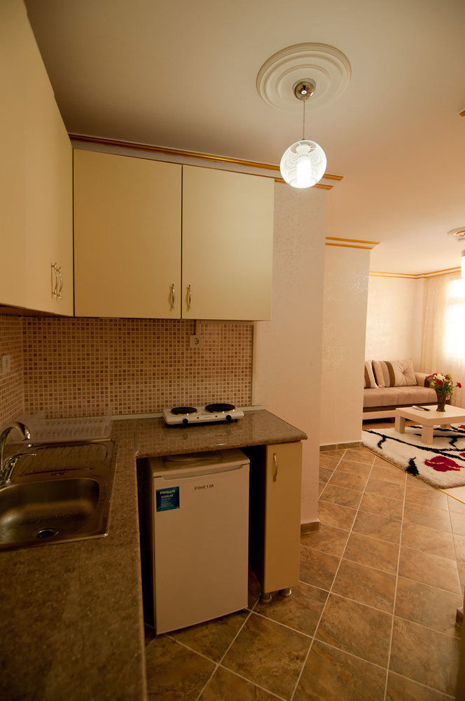 Bera House Apartment Istanbul Bagian luar foto